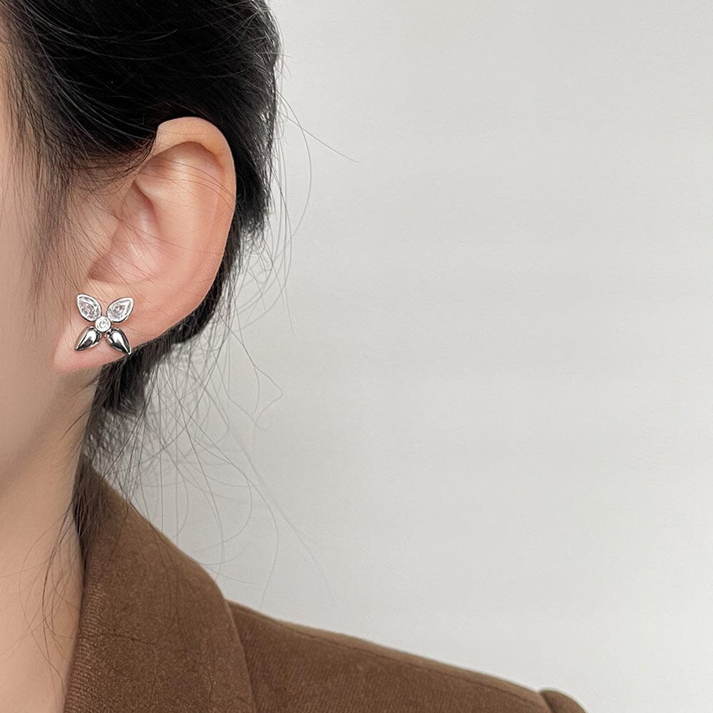 Sterling Silver Micro-insert Zirconia Four-Leaf Flower Earrings - Silver