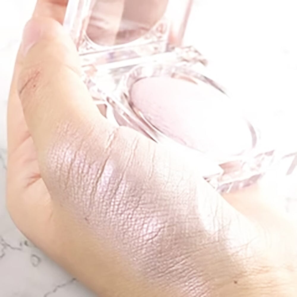 Canmake Moon Glow Highlighter 03 Moon Glow Lilac makeup product